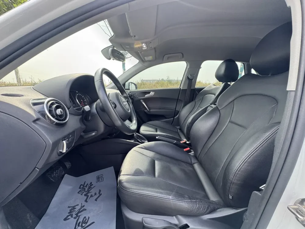 Audi A1 30 TFSI Sportback Design Fashion Edition