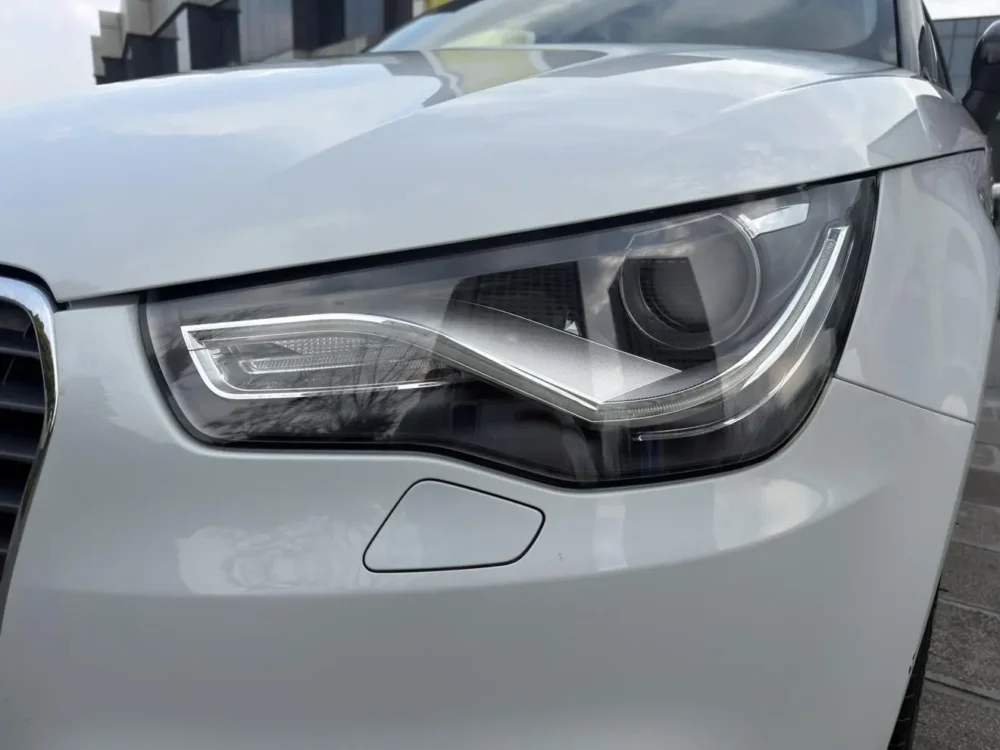 Audi A1 2014 30 TFSI Sportback comfort model