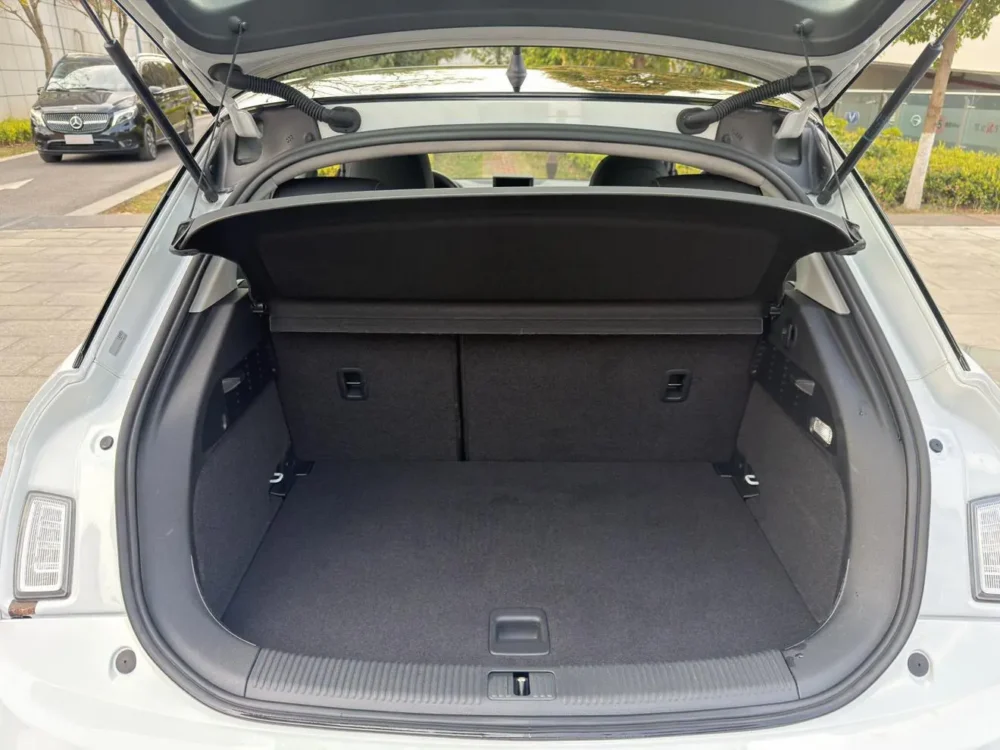 Audi A1 2014 30 TFSI Sportback comfort model