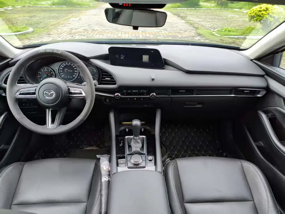 Mazda 3 (IV поколение) [Mazda 3 Angkesaila 2023 2.0L Automatic Premium Edition]
