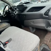 Ford Transit 2.0T diesel multi-purpose commercial vehicle center axle center roof 6 seats
