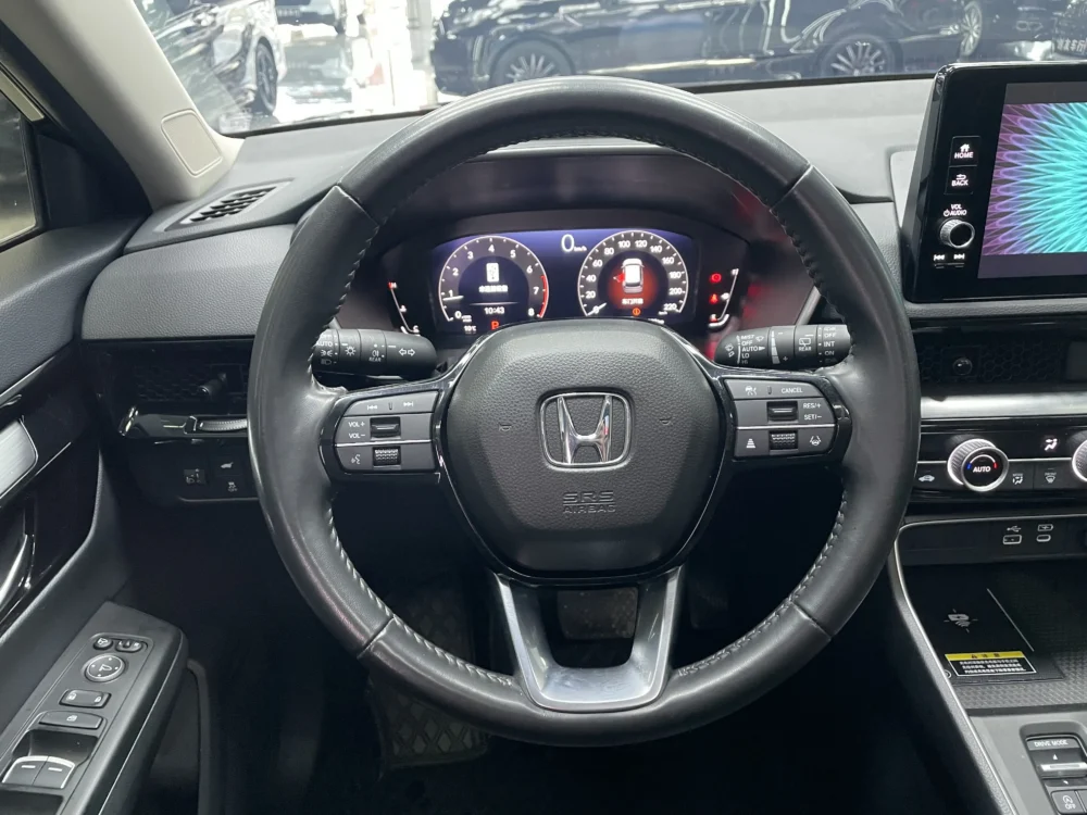 Honda CR-V 2023 240TURBO 4WD 5-seats