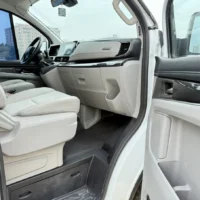 Ford Transit V362 2.0T Diesel Manual Business Travel Type Bottom Axle Center Top 8 Seats