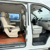Ford Transit V362 2.0T Diesel Manual Business Travel Type Bottom Axle Center Top 8 Seats