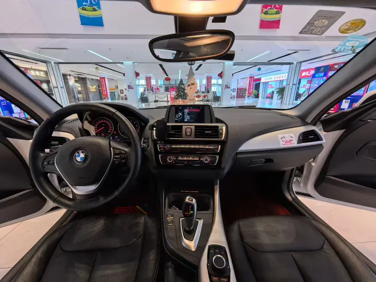 BMW 218i Coupe
