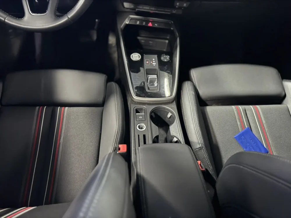 Audi A3 A3L Limousine 35 TFSI Enterprising and Elegant Model
