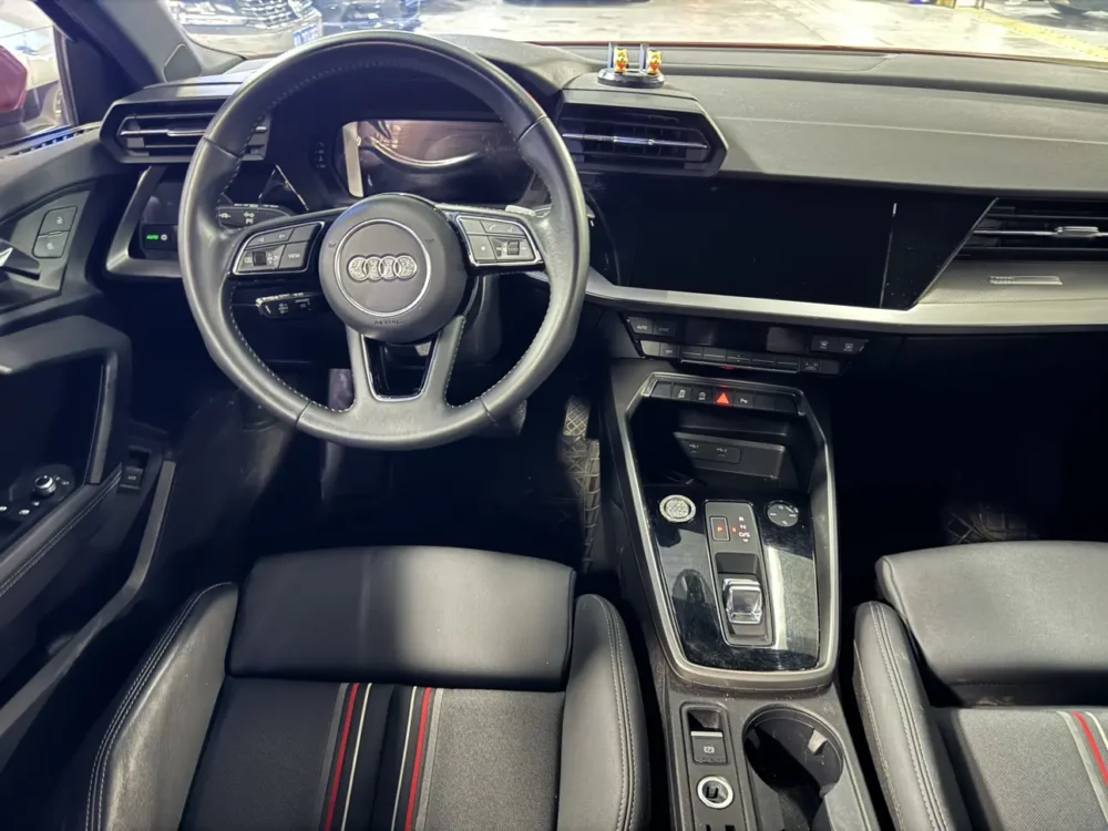 Audi A3 A3L Limousine 35 TFSI Enterprising and Elegant Model