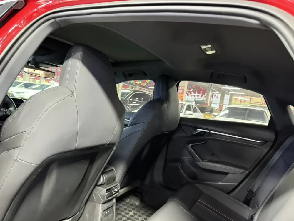 Audi A3 A3L Limousine 35 TFSI Enterprising and Elegant Model