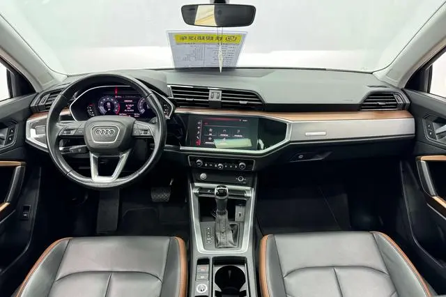 Audi Q3 35 TFSI Fashionable and Elegant