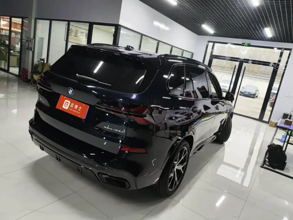 BMW X5 xDrive30i Exclusive M Sport Night Edition