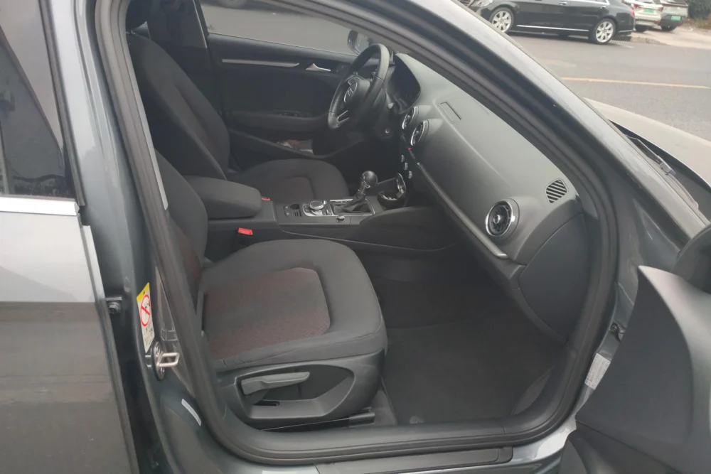 Audi A3 2019 Limousine 35 TFSI Enterprising sedan