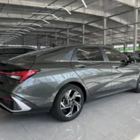 Hyundai Elantra 1.5L CVT Premium