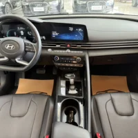 Hyundai Elantra 1.5L CVT Premium