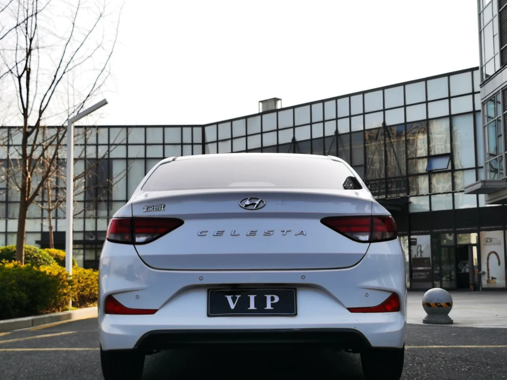 Hyundai Celesta 1.6L Automatic GL