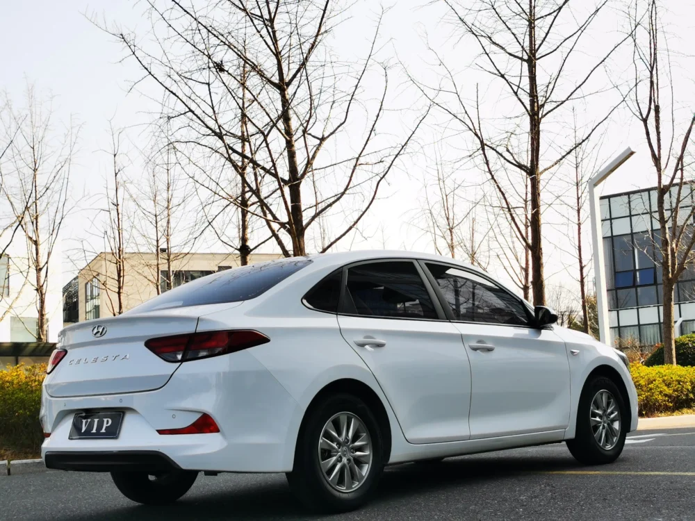 Hyundai Celesta 1.6L Automatic GL