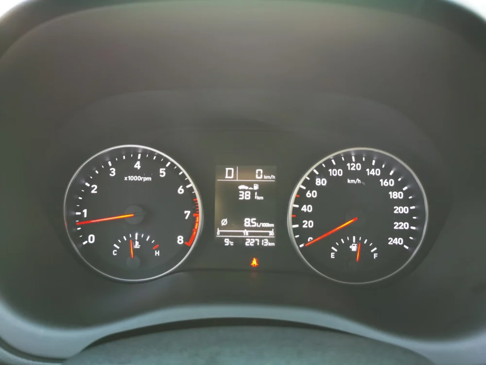 Hyundai Celesta 1.6L Automatic GL