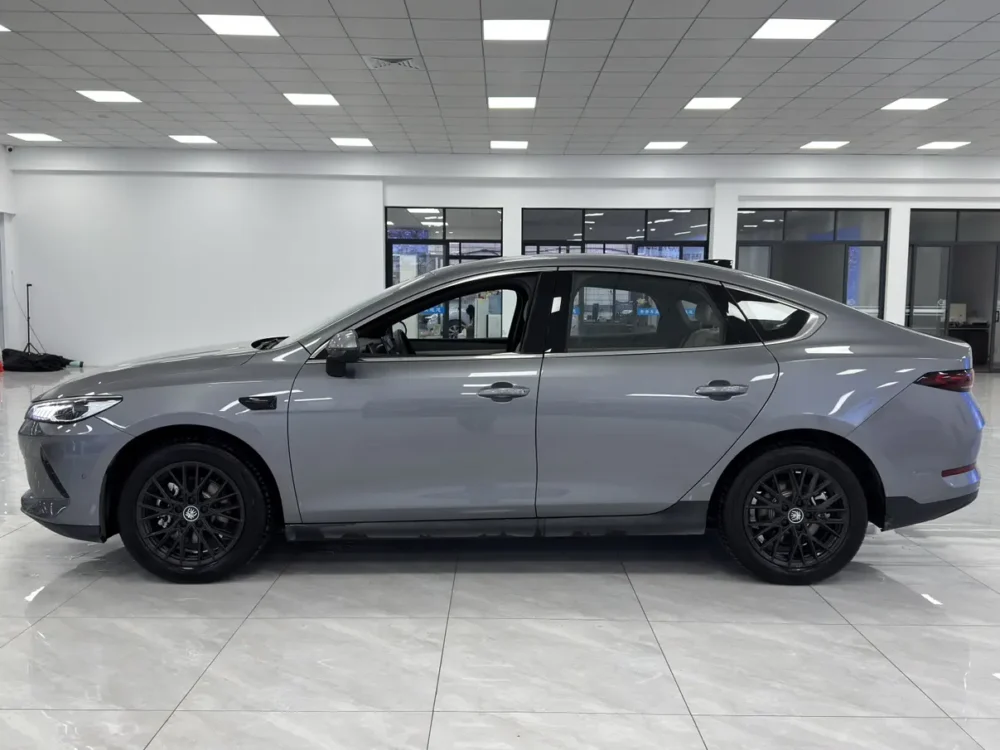 BYD Qin PLUS EV Smart Driving Edition 420KM Leading Edition 100kw
