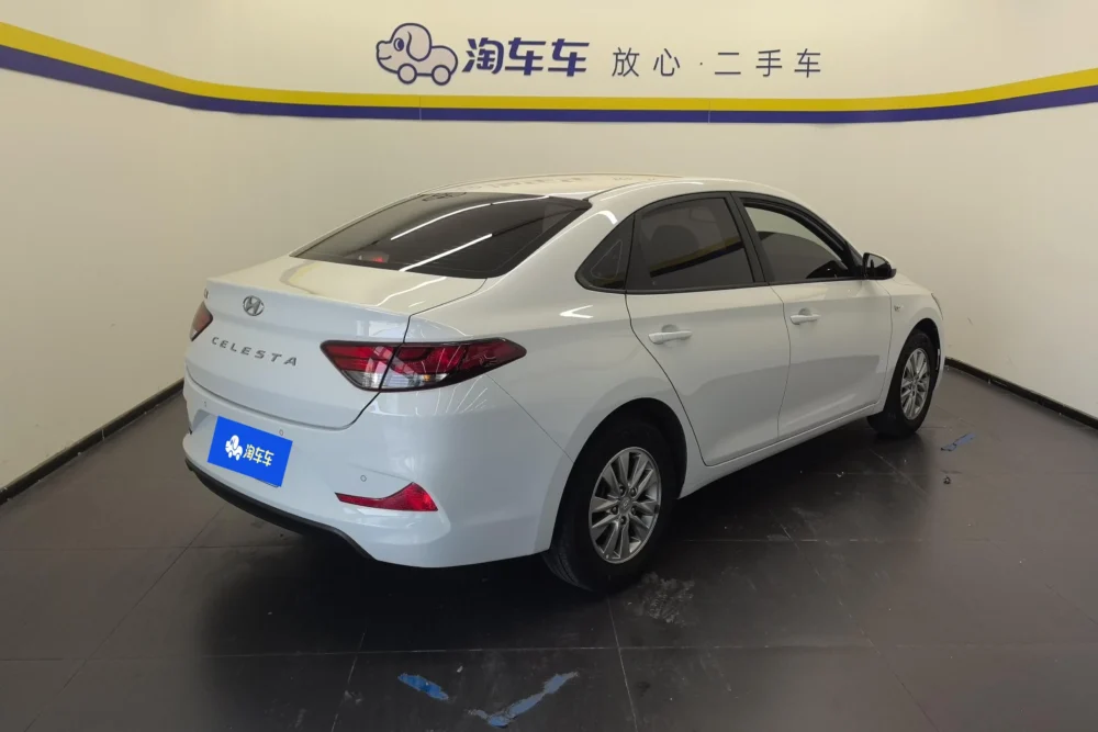 Hyundai Celesta 1.6L Automatic GL