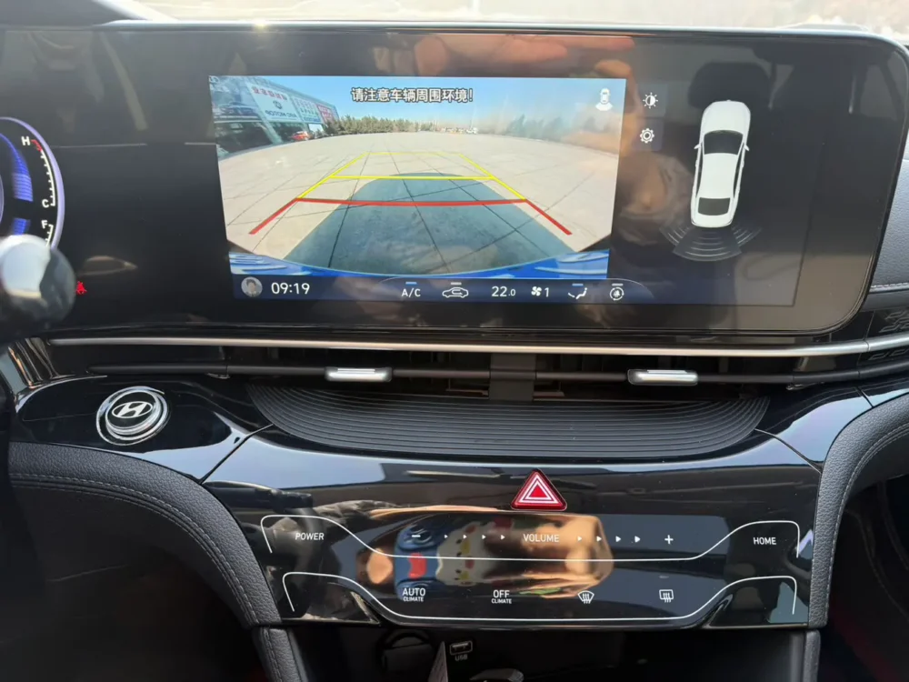 Hyundai Mistra GLX