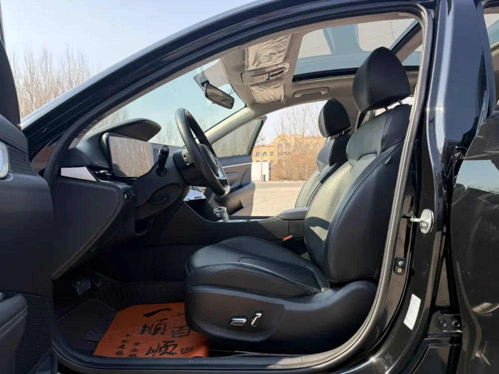 Hyundai Mistra GLX