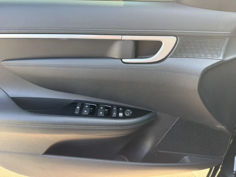 Hyundai Mistra GLX