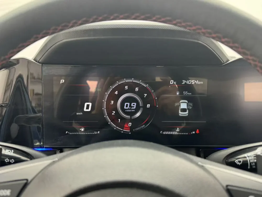 Hyundai Elantra 240T GDi DCT LUX