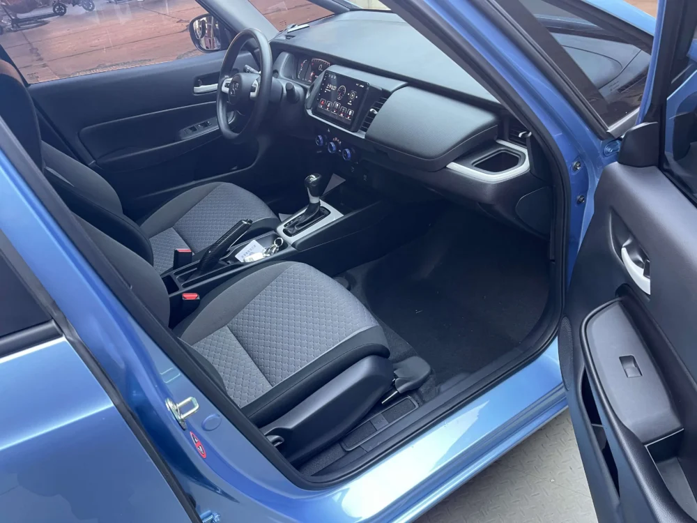 Honda Fit 1.5L CVT Trendy Sunroof