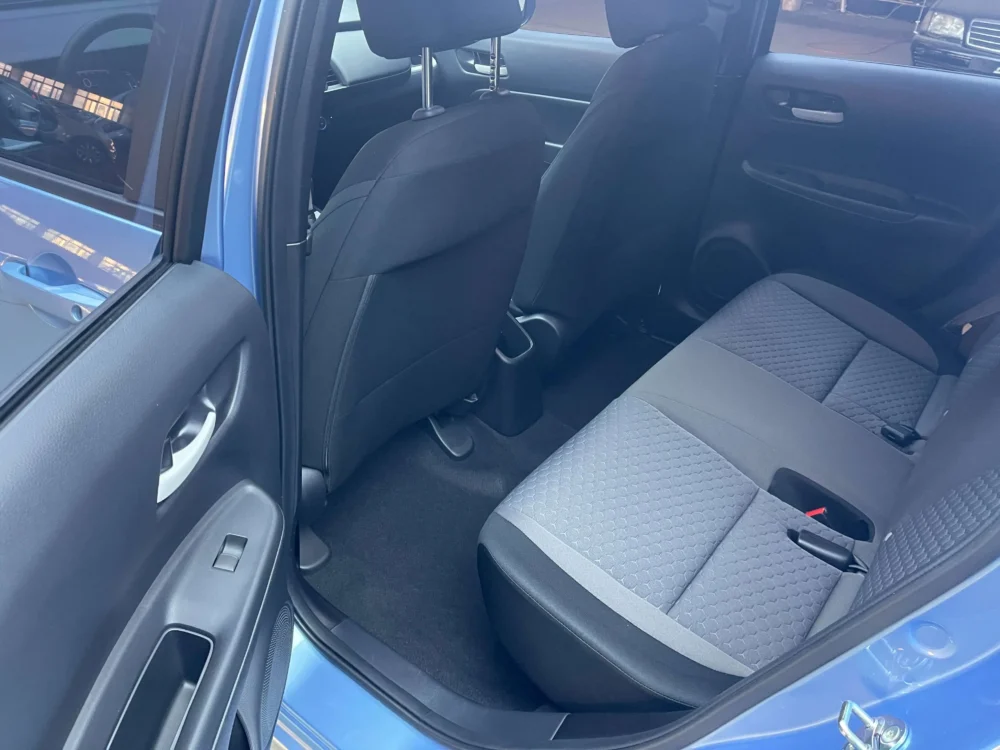 Honda Fit 1.5L CVT Trendy Sunroof