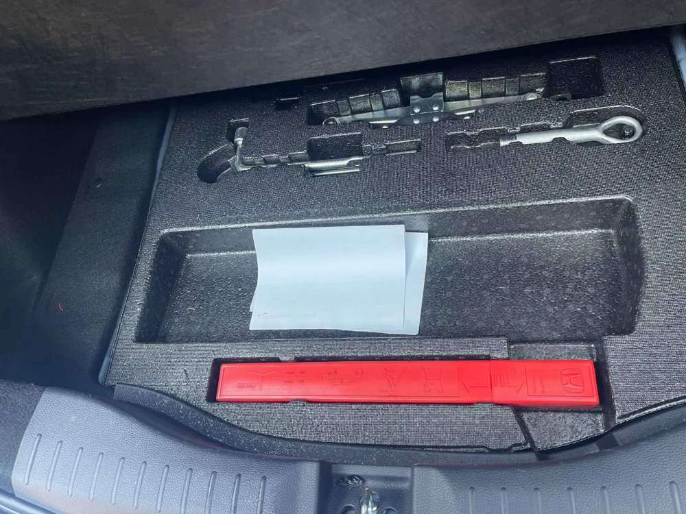 Honda Fit 1.5L CVT Trendy Sunroof