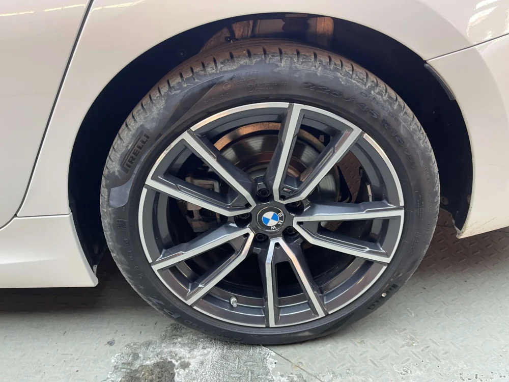 BMW 320Li M Sport Package