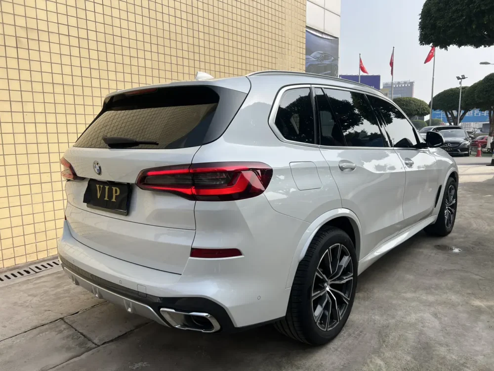 BMW X5 facelift xDrive 30i M Sport package