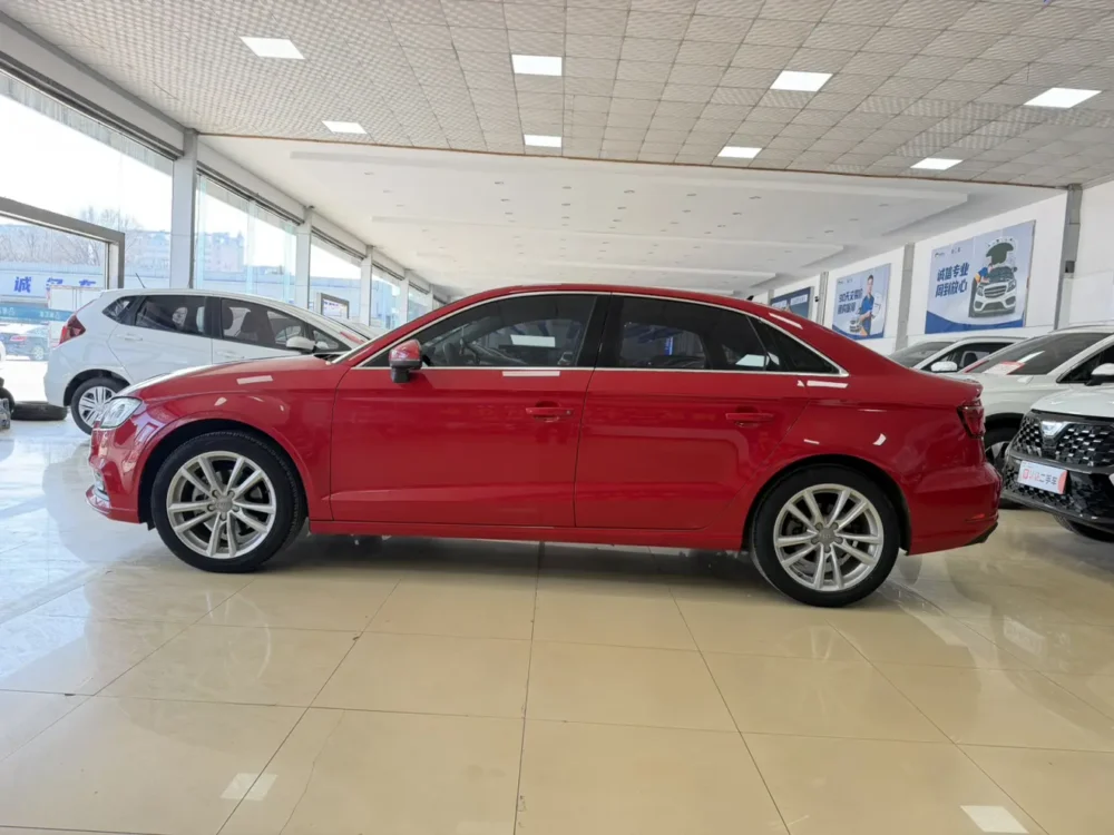 Audi A3 2019 Limousine 35 TFSI Enterprising1