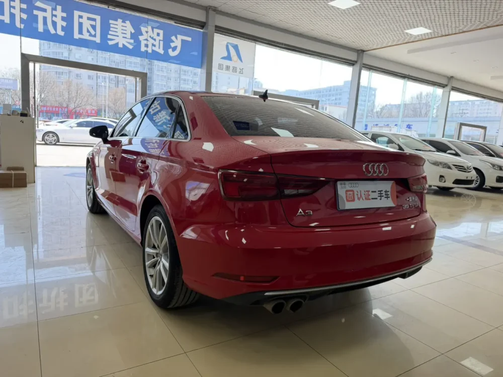 Audi A3 2019 Limousine 35 TFSI Enterprising1