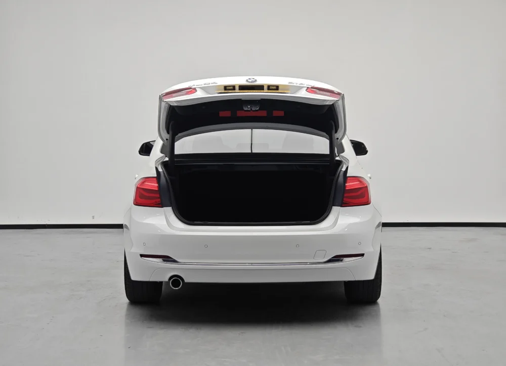 BMW 3 Series 318Li Fashion Edition