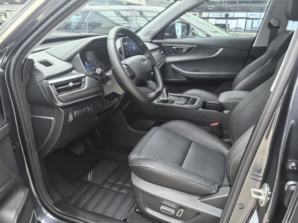 Chery Tiggo 8 230TCI Automatic Luxury Edition