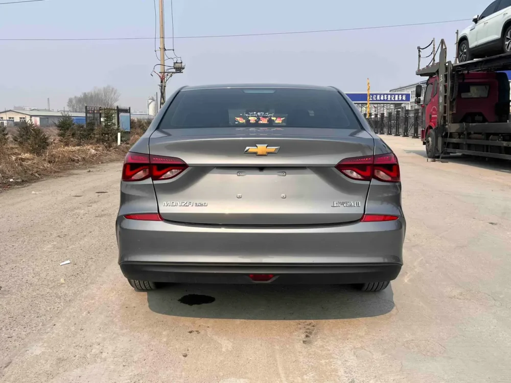 Chevrolet Monza (Cruze) 320 Automatic Sunroof Edition