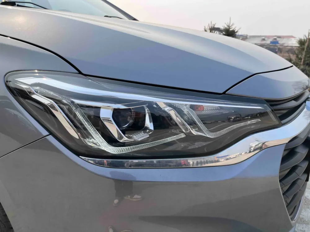 Chevrolet Monza (Cruze) 320 Automatic Sunroof Edition