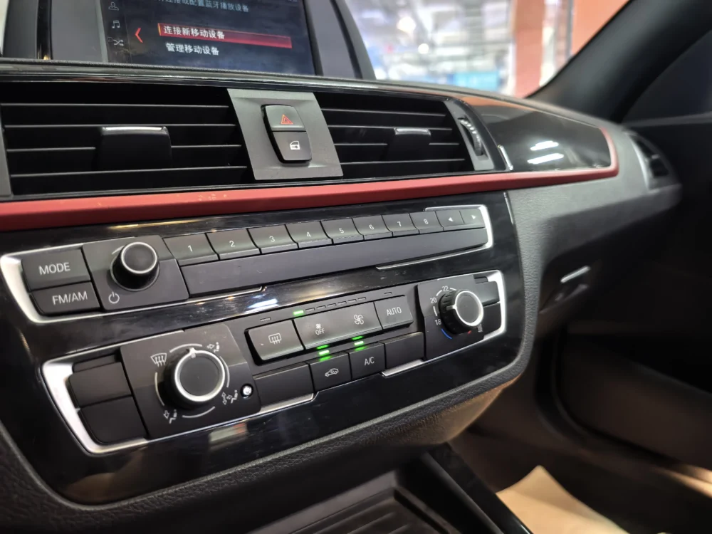 BMW 2 Series (Imported) 2018 220i Convertible Coupe Sports Design Package