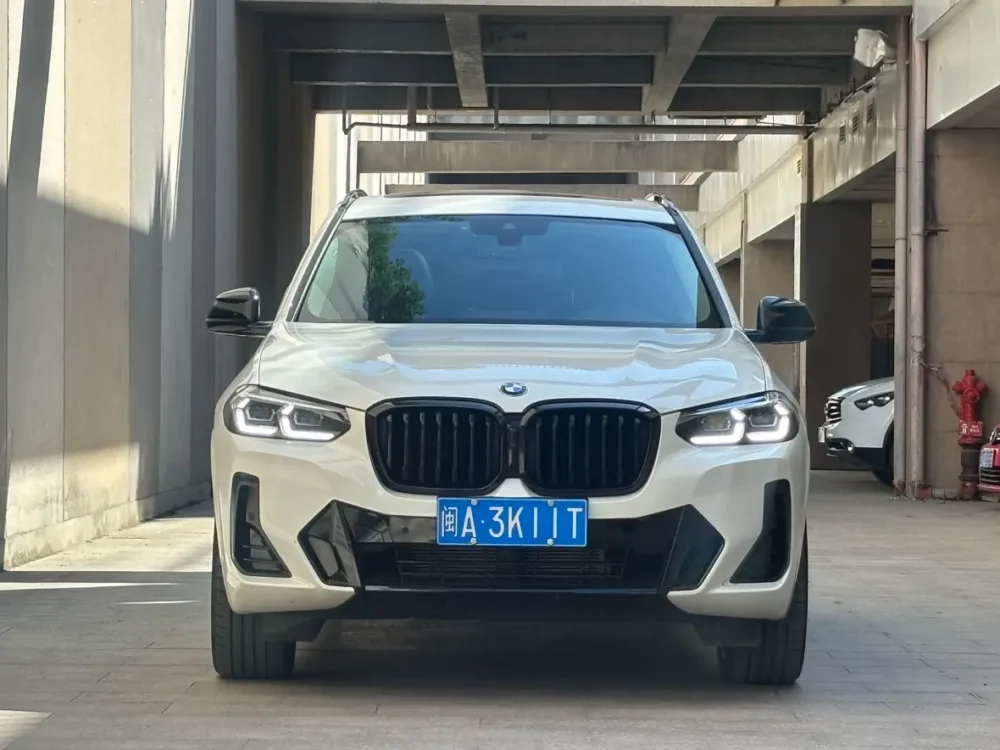 BMW X3 xDrive30i Advanced M Night Package
