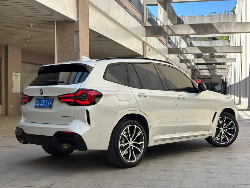 BMW X3 xDrive30i Advanced M Night Package