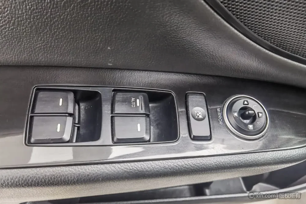 Hyundai Mistra GLS