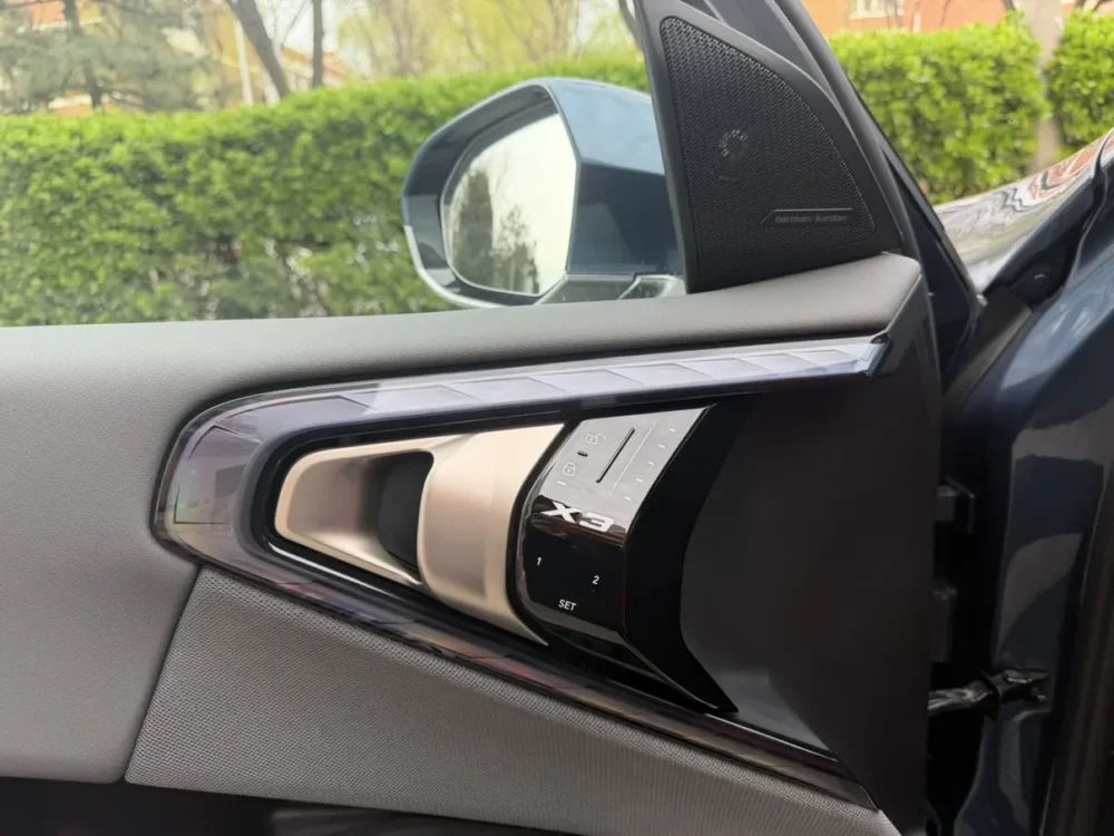 BMW X3 30L xDrive Exclusive M Sport Package