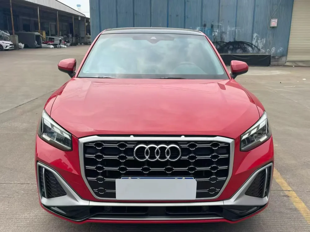 Audi Q2L35 TFSI aggressive and dynamic model