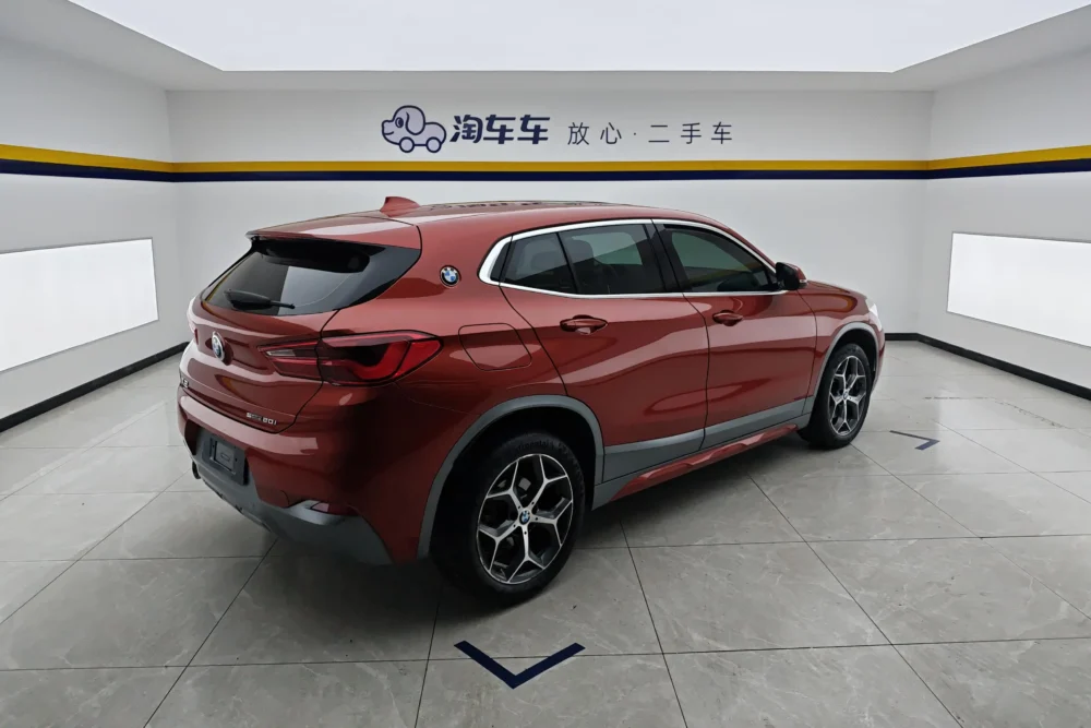 BMW X2 sDrive20i M off-road package