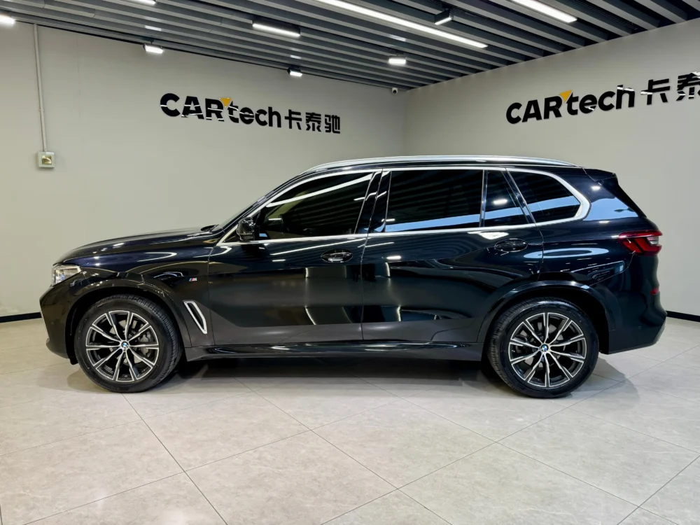 BMW X5 xDrive 30Li Exclusive M Sport Package