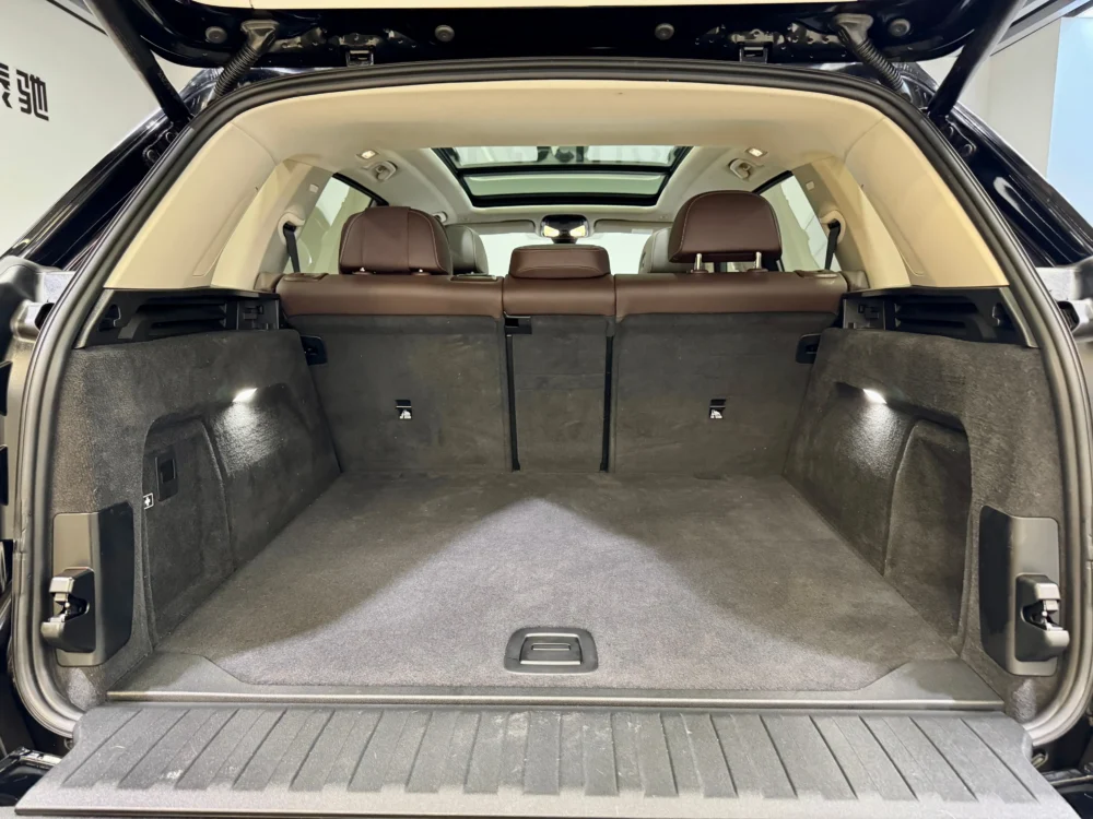 BMW X5 xDrive 30Li Exclusive M Sport Package