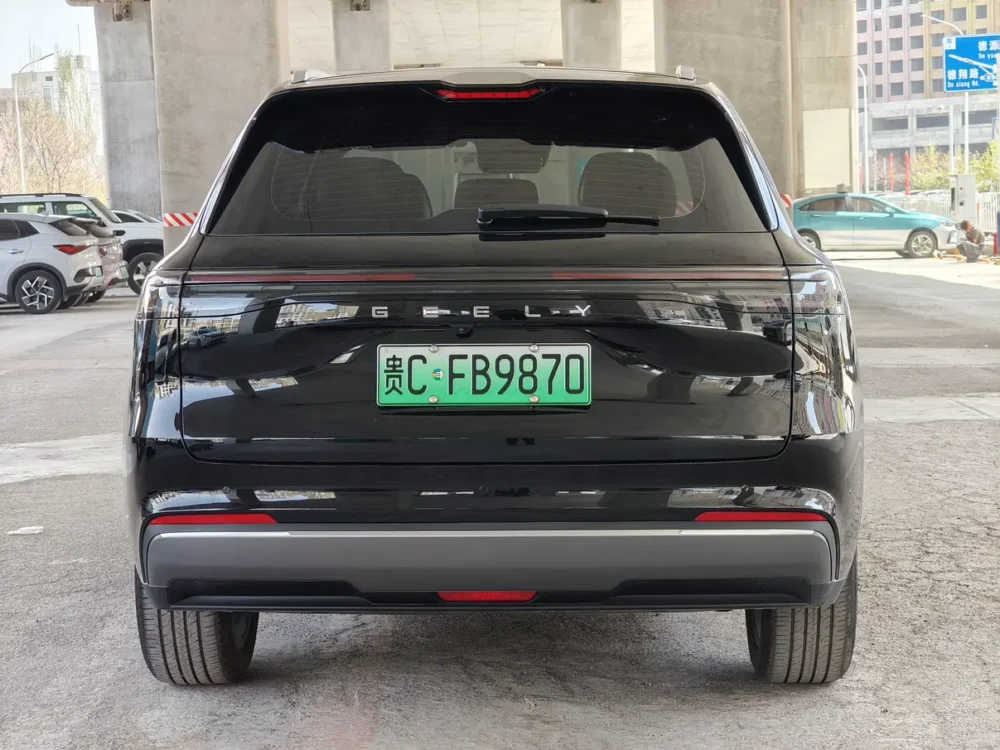 Geely Galaxy Starship 7 EM-i 120KM Pilot Edition