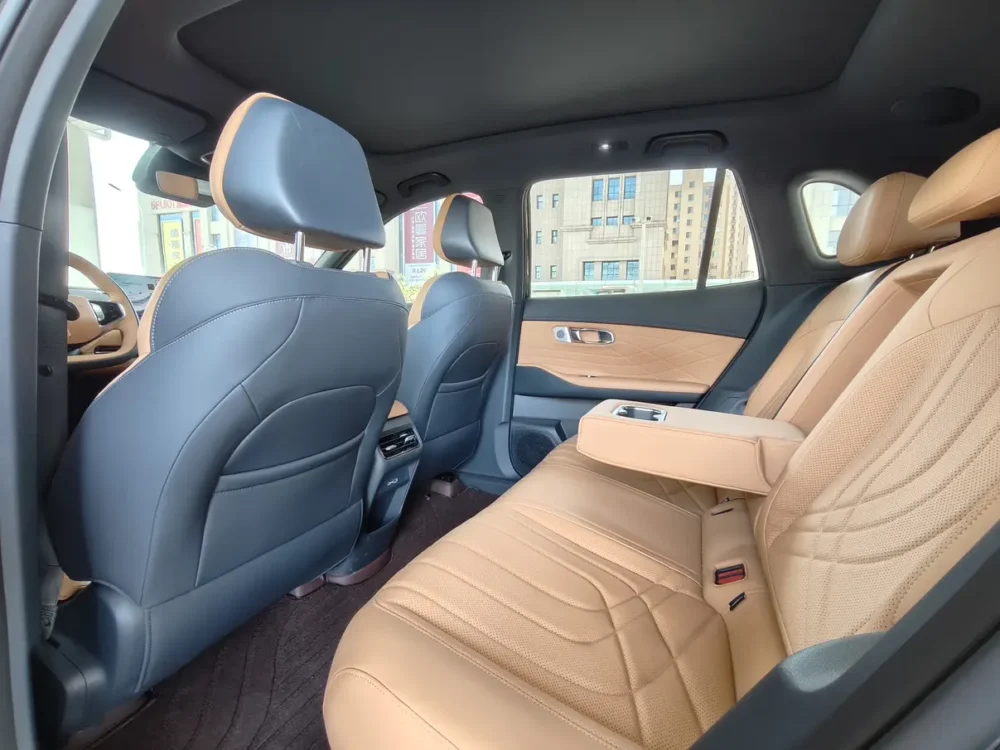 Geely Galaxy Starship 7 EM-i 120KM Pilot Edition