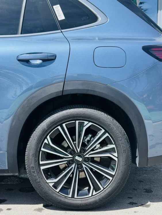 Geely Galaxy Starship 7 EM-i 120KM Pilot Edition