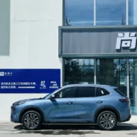 Geely Galaxy Starship 7 EM-i 120KM Pilot Edition